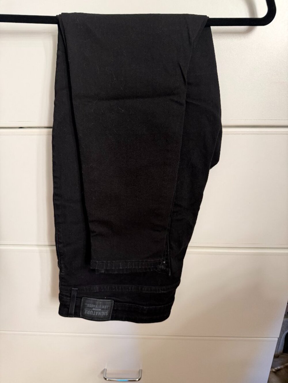 Levi Strauss Signature Totally Shaping Pull-On Skinny Jeans 18S W34 Black